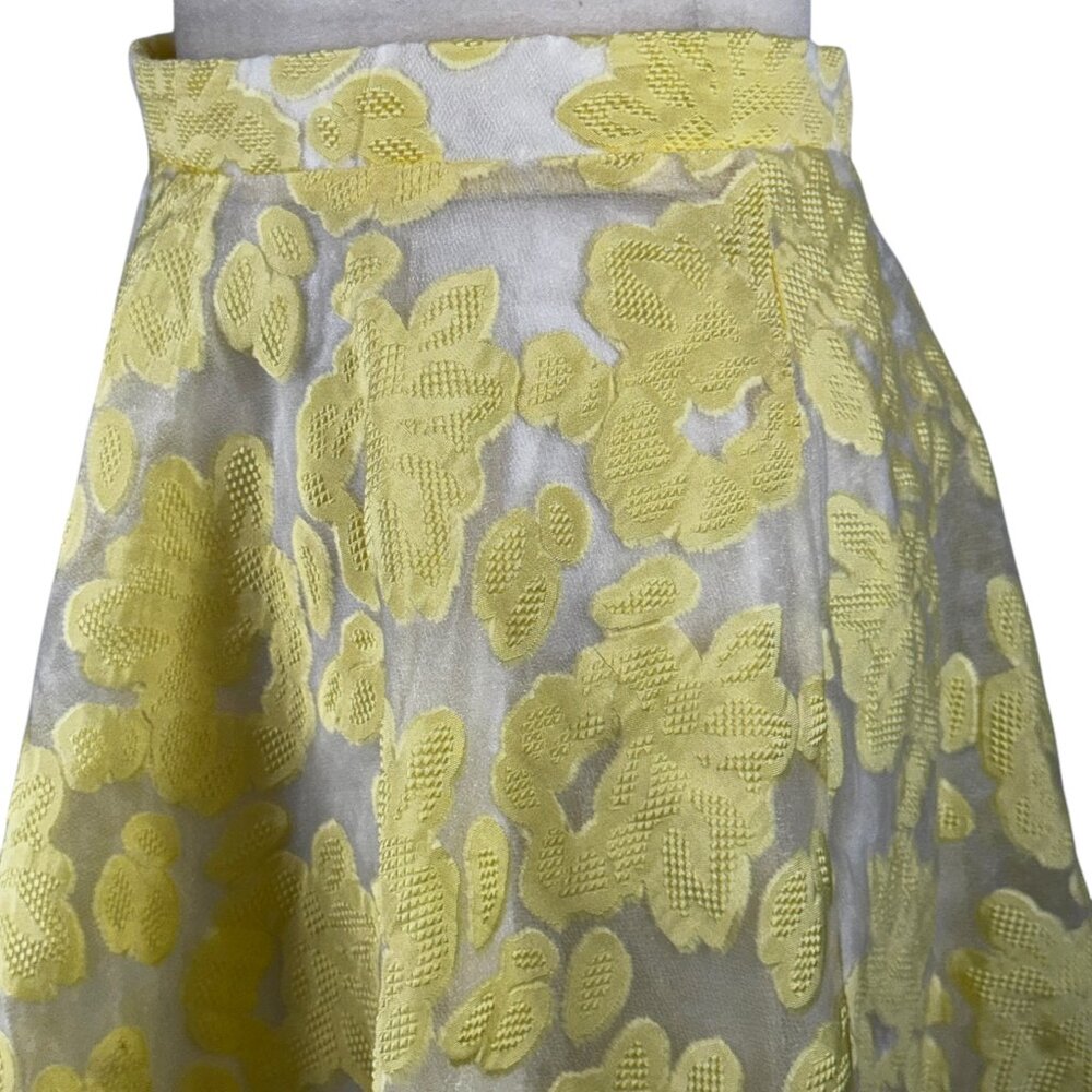 Francesca’s Birdcage Yellow & White Floral Embroidered Skirt | Size Small - Picture 7 of 7